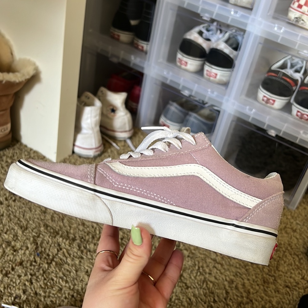 Vans - Picture 7 of 11